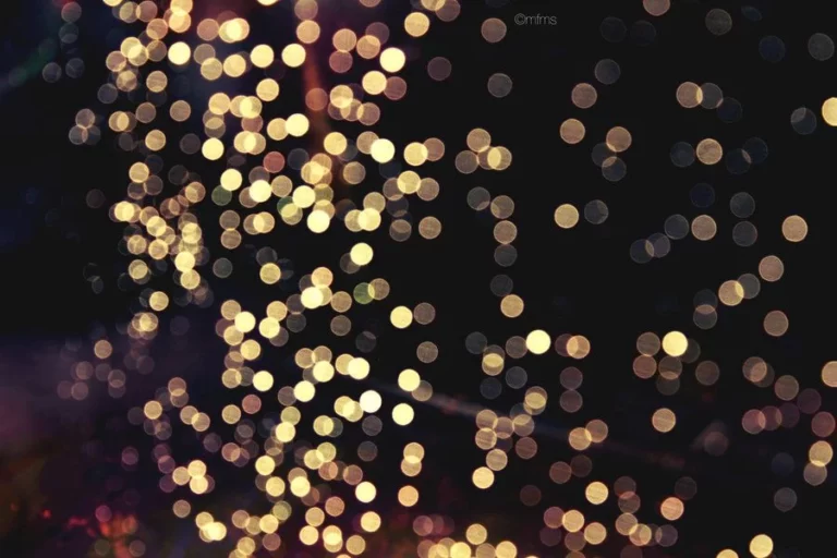 Bokeh Overlay Free